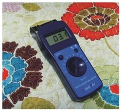 Hand-held Textile Moisture Meter