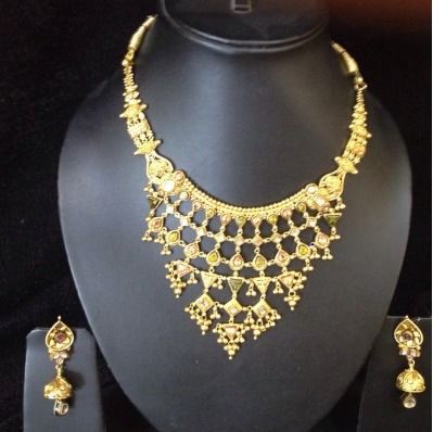 Traditional Gold Necklace with Gold Beads Work