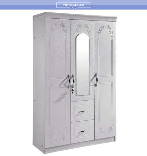 3 डोर पीवीसी वार्डरोब