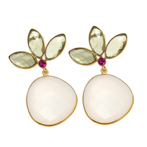 मिल्की चेल्सेडोनी और ग्रीन एमेथिस्ट जेमस्टोन इयररिंग्स