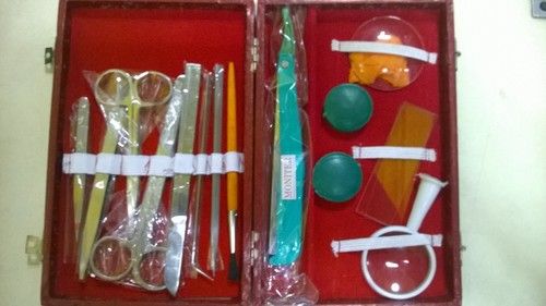 Educational Biological Instrument Set