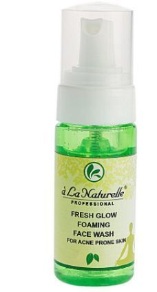 Fresh Glow Foaming Face Wash