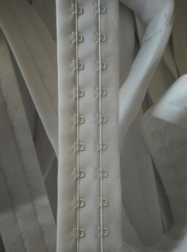 अनकट ब्रा हुक और आई टेप 2 पंक्तियाँ, 3 पंक्तियाँ