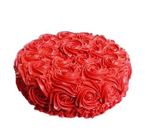 Small round rose cake