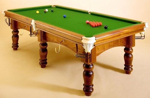 21 Balls Pool Table P46