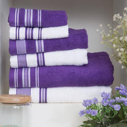 https://tiimg.tistatic.com/fp/1/003/507/spaces-by-welspun-purple-and-white-cotton-bath-towel-set-898.jpg