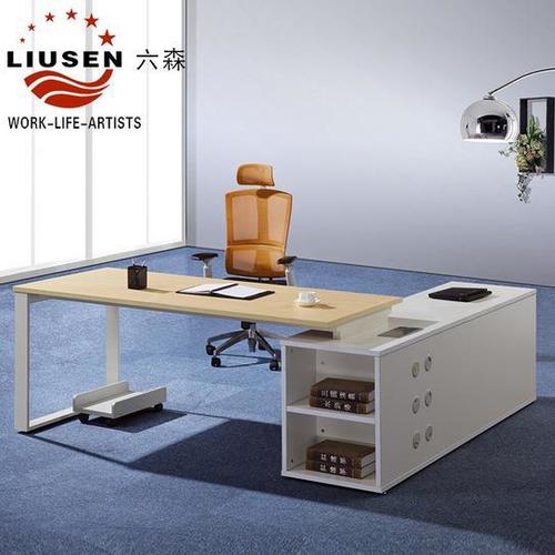 आधुनिक और किफायती कार्यकारी कार्यालय डेस्क