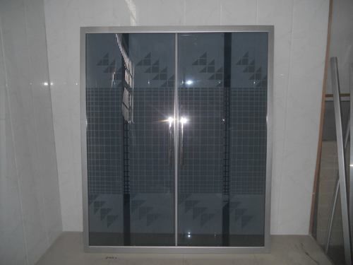 sliding shower door