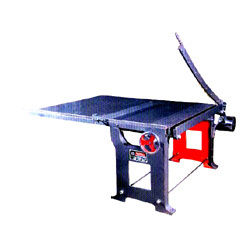 Board Cutting Machine