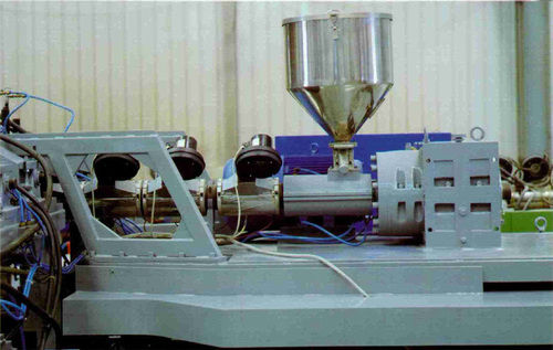 Efficient Performance Blow Molding Machinery