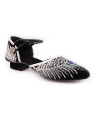 Ladies Traditional Mojari Sandals