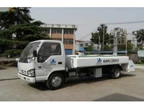 Portable Water Service Truck