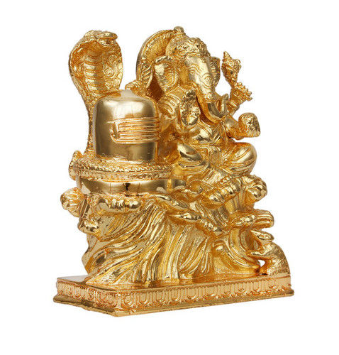 Shivalingam with Ganapathi Idol
