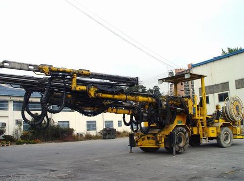 Used ATLAS COPCO BOOMER 353 Jumbo Drill 