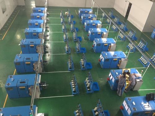 Fuchuan PLC Control Copper Wire Twisting Machine for Stranding Ultra Conductor