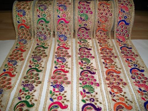 Saree border hi-res stock photography and images - Alamy