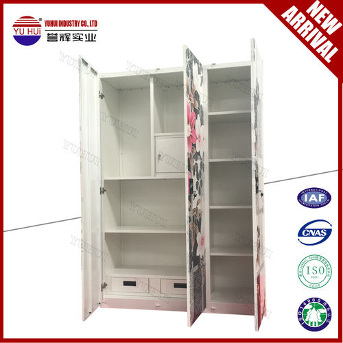 Steel Almirah Wardrobe With Flower Door