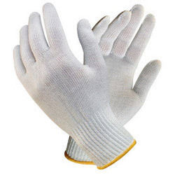 Knitted Hand Gloves