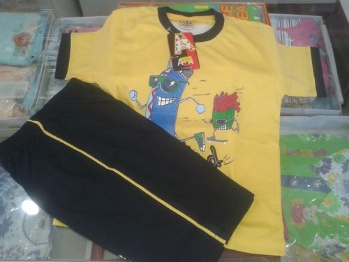 Boys Printed T-shirt And Pant