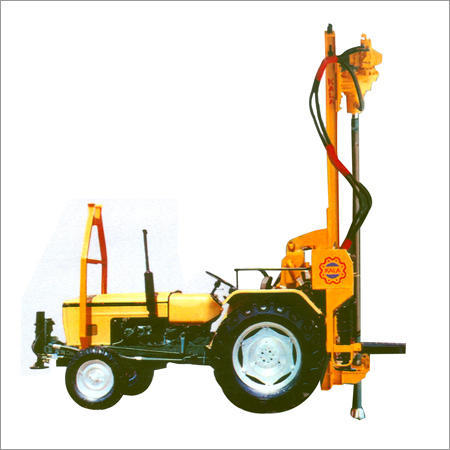 Light In Weight Tractor Mounted Rig