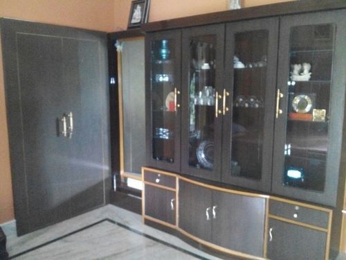 Wardrobe and Showcase Design Service