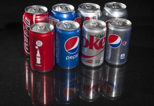 Coca Cola And Pepsi Can