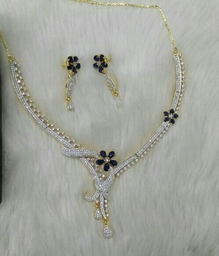 Stylish Diamond Necklace