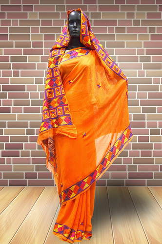 Buy Phulkari Hand Embroidery Silk Cotton Saree Online at iTokri.com -  iTokri आई.टोकरी
