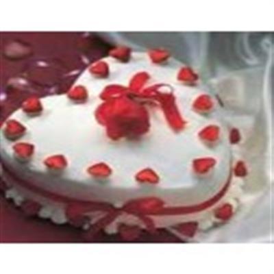 Vanilla Heart Shape Cake