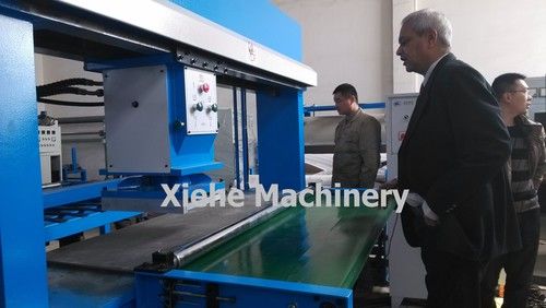 Hydraulic Travel Head Die Cutting Machine For Gloves