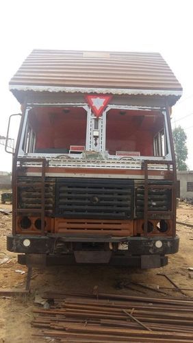 33" Container Type - Sheet Metal Body With Wooden Cabin