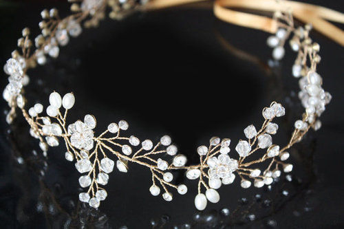 Bridal Tiaras Used By: Girls