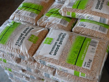 DINPlus और EnPlus क्वालिटी वुड पेलेट्स