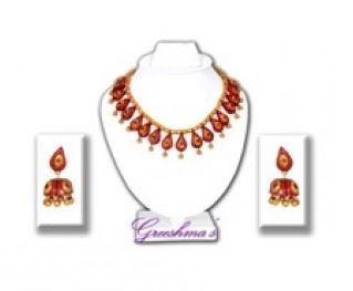 Gold And Marun Bindi Necklace