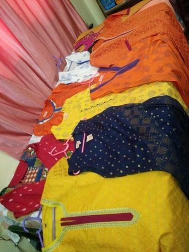 Ladies Cotton And Rayon Kurties