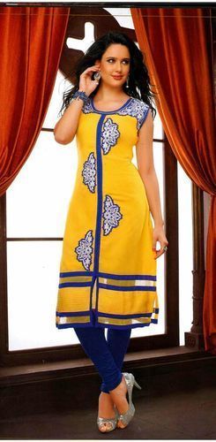 Beautiful Pattern Ladies Kurti