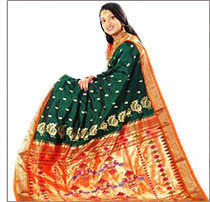 Attractive Handloom Saree