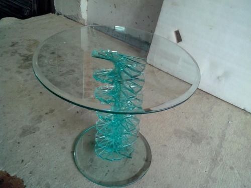  ग्लास टेबल