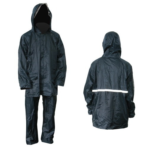 Manufacturer of Industrial Raincoat from Mumbai by MAMTA TRADING ...