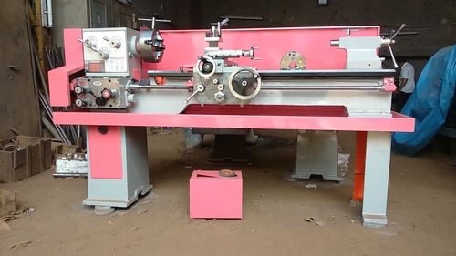 Yogi Lathe Machine For Iti And Engineering Colleges