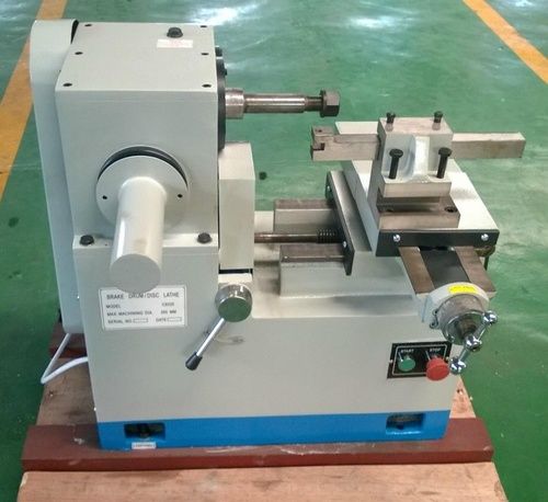 Brake Lathe C9335 - Processing Diameter 180-350MM, 90 RPM Rotating Speed, Compact Design 695x565x635mm