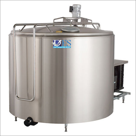 Automatic Temperature Detection Milk Cooler With 500 Ltr Capacity Tank