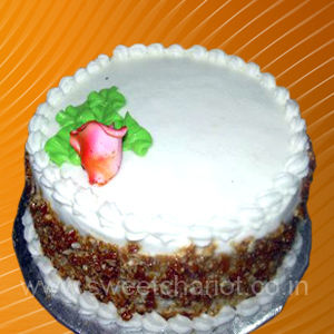 Almond Praline Cake