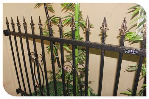 Villa & Garden Fence Application: Commercial Site