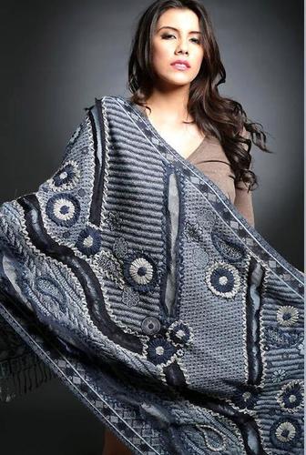 woolen shawls