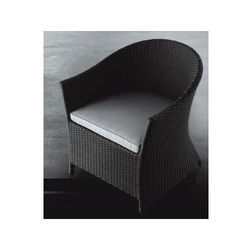 Outdoor Chairs - Premium Quality Material, Customizable Finishes , Stylish and Easy to Move Design