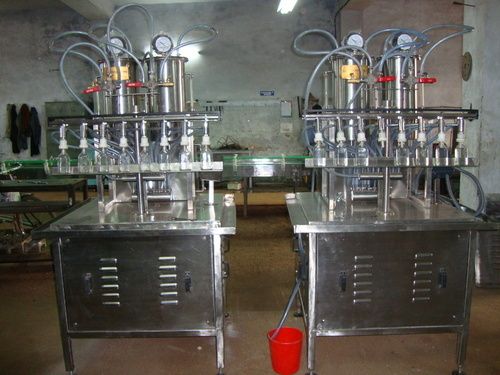 Semi Auto Vacuum Filling Machines