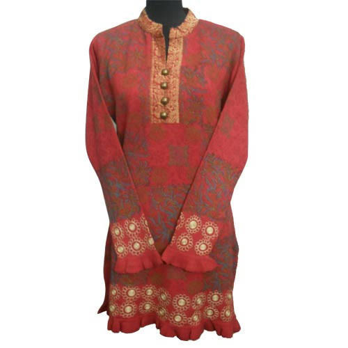 Attractive Ladies Woolen Kurti