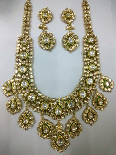 Kundan Diamond Necklace Set - Premium Quality Kundan and Diamond Craftsmanship | Stylish Design, Long Lasting Shine, Comfortable Wear