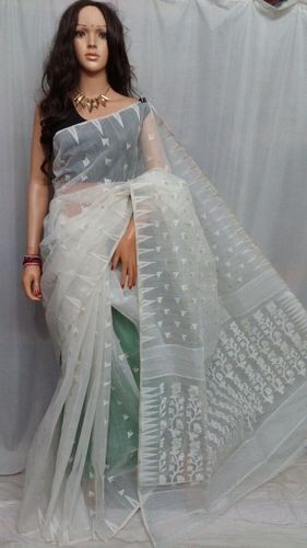 White and Black Dhakai Jamdani Saree – Monamaar